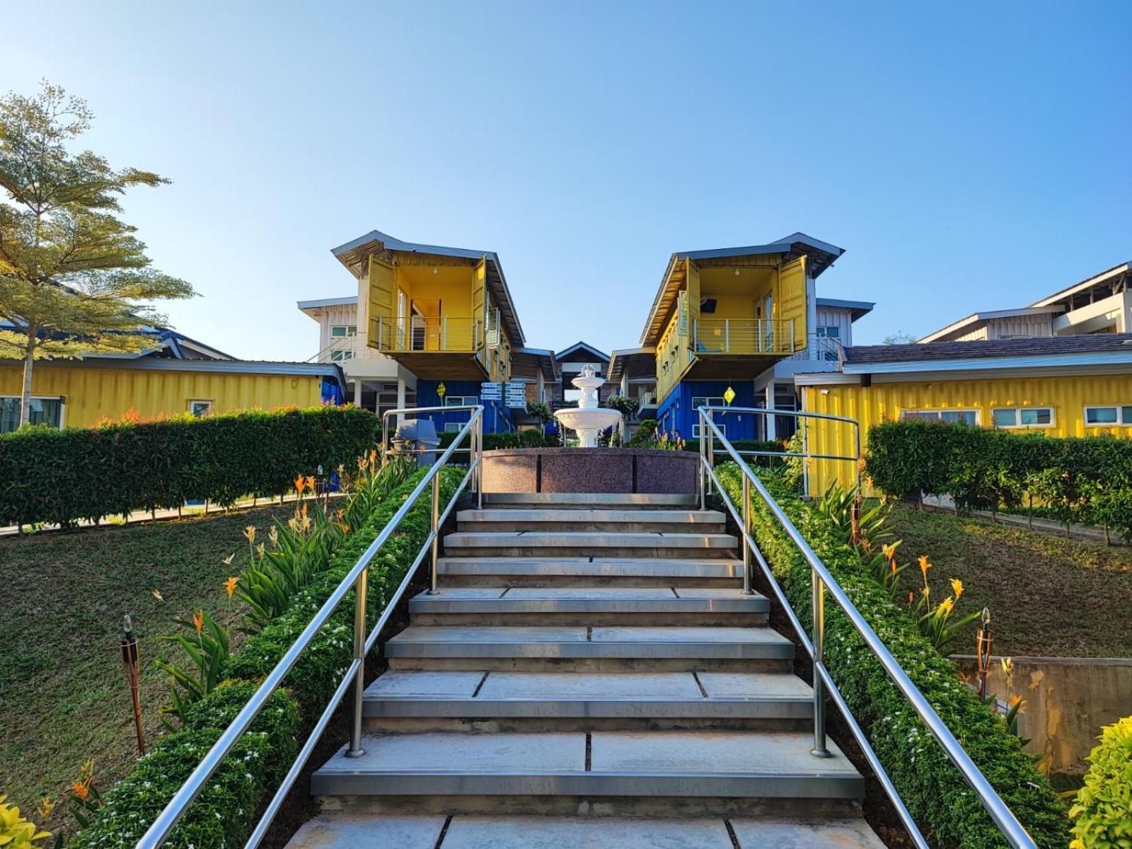 Solesor Kampong Beach Resort Порт-Діксон Екстер'єр фото